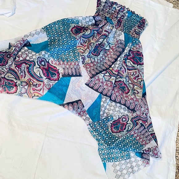 Sheer FANG blouse jr size M (fits like womens  small) - Picture 11 of 11